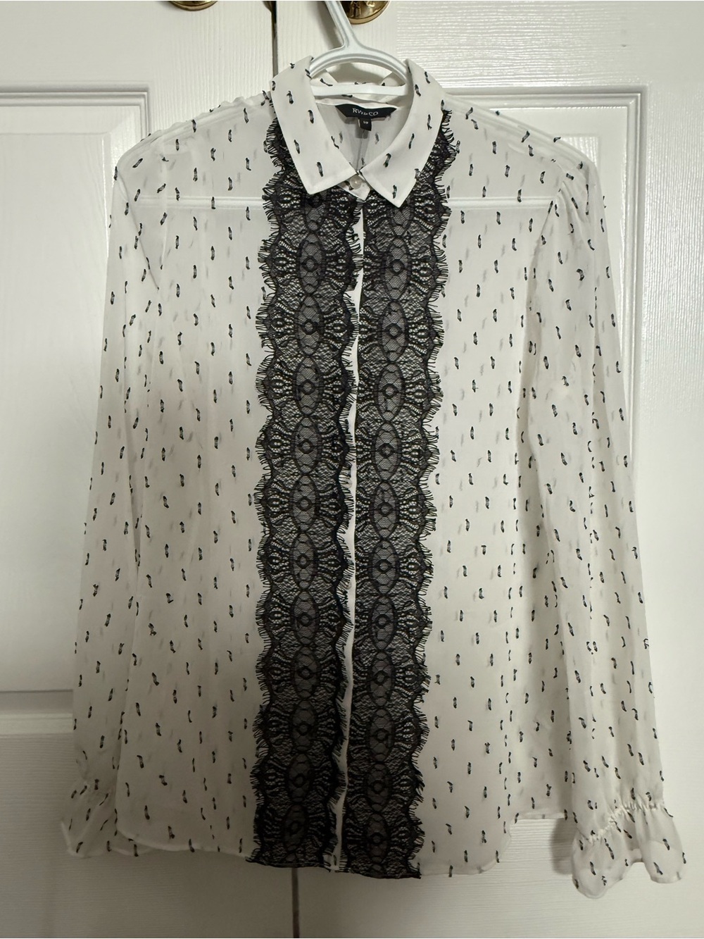RW&CO White Button-Down Blouse with Black Lace Trim and Black Print.